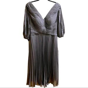 Wedding Dress for Guest Grey Crisscross Bodice Pleated Bottom Sz 12